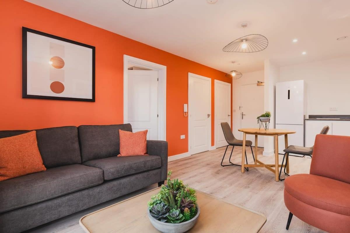 Stayzeni, Hardwick House Derby 2 Bed Apartment Dış mekan fotoğraf