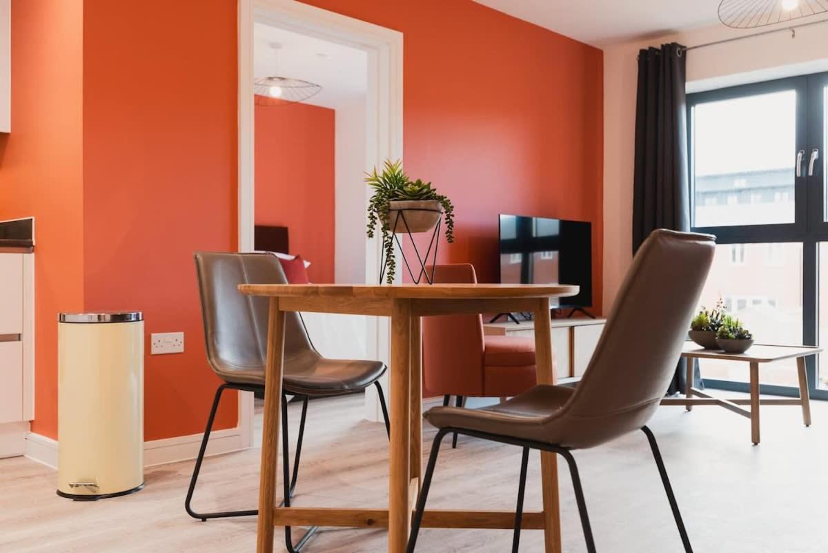 Stayzeni, Hardwick House Derby 2 Bed Apartment Dış mekan fotoğraf
