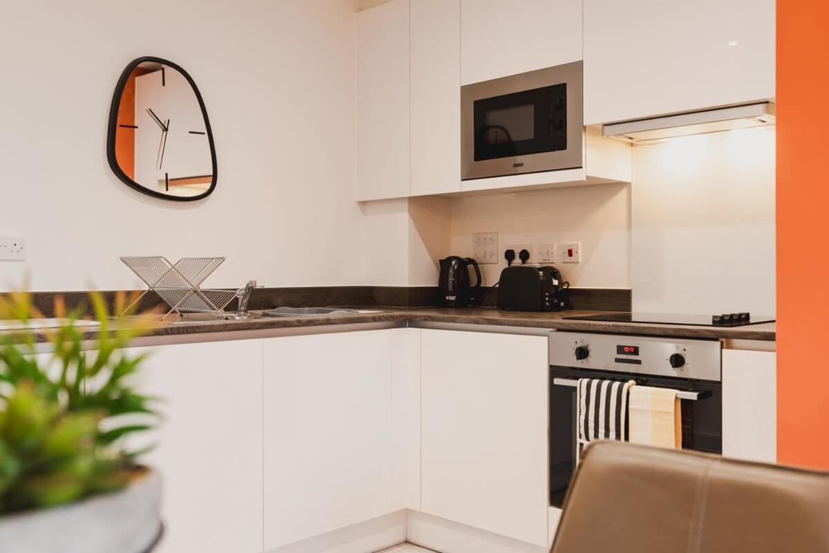 Stayzeni, Hardwick House Derby 2 Bed Apartment Dış mekan fotoğraf